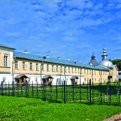 Корпус братско-настоятельских келий с церковью во имя Всех Святых, XVIII в.
